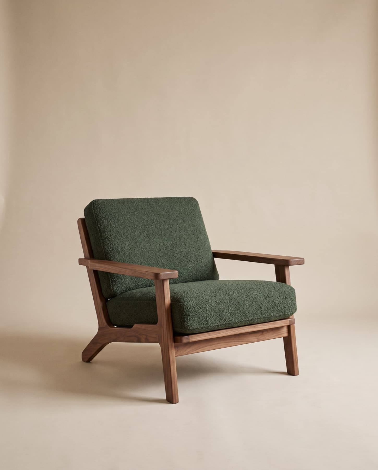 Sella Lounge Chair