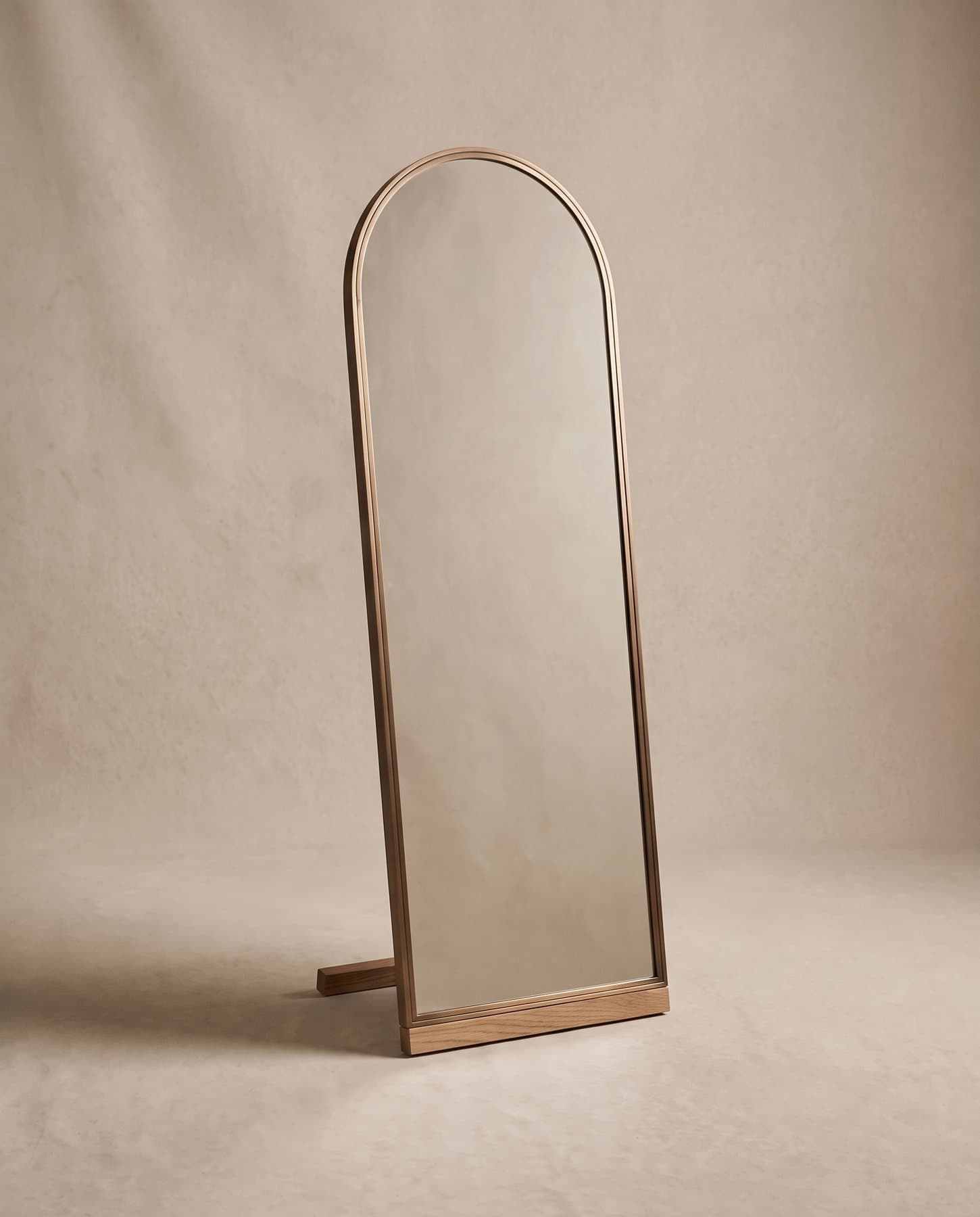 Halo Floor Mirror